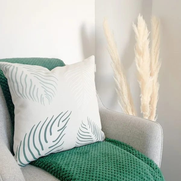 Les textiles Patlin Kozy Cushion - Tricolor* Cushions