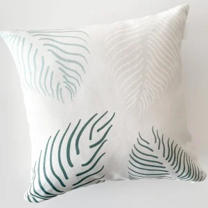 Les textiles Patlin Kozy Cushion - Tricolor* Cushions